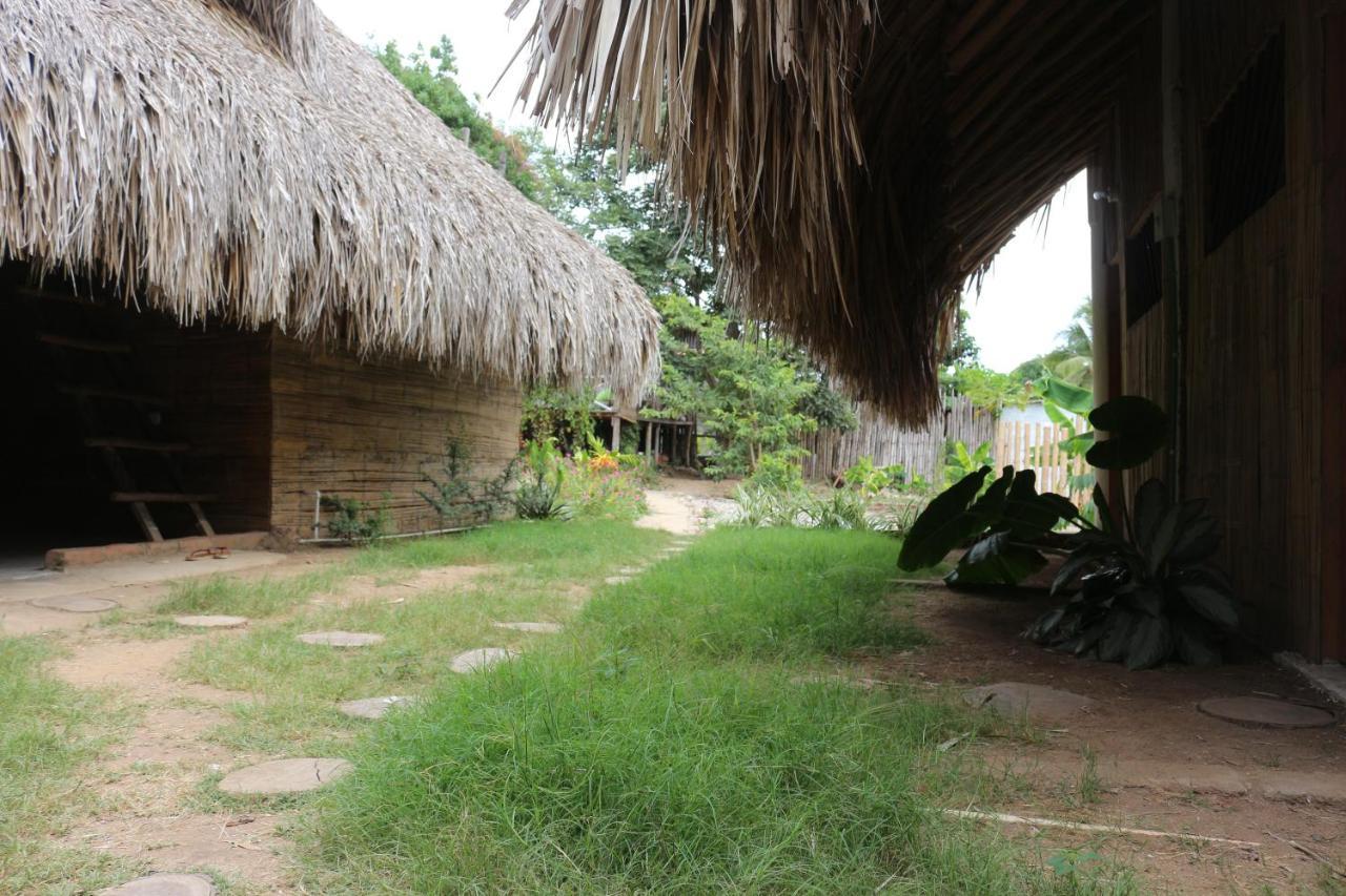 Esquina Lejana Ecolodge パロミノ エクステリア 写真